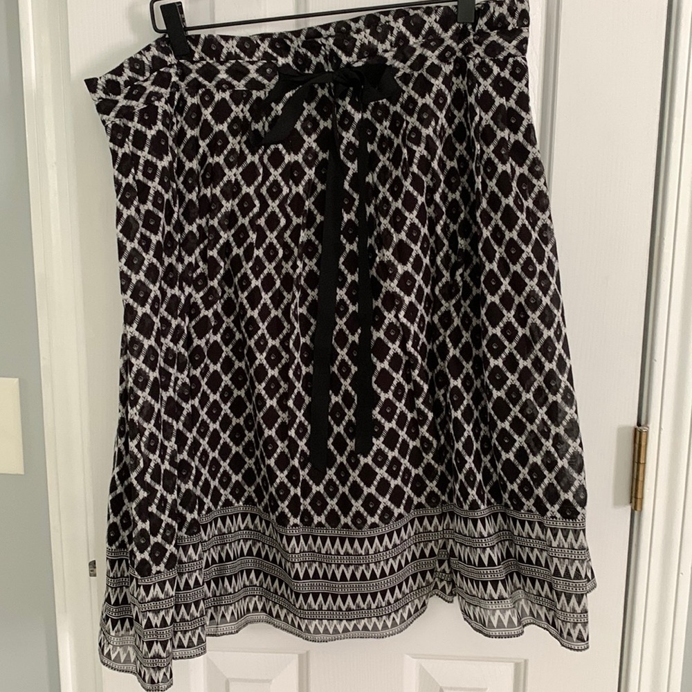 Printed BCBG MaxAzria full skirt